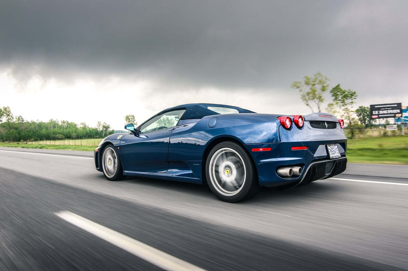 Supercar Experience | Expérience Ferrari | Excursion (Rally) sur la route | Expérience voiture exotique | Track | Tours de piste | Location | Rental